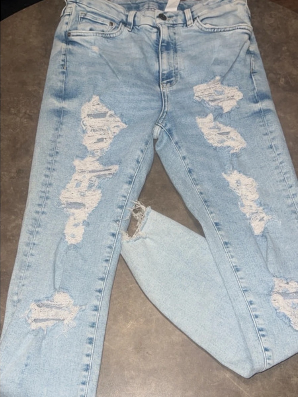 Woman Denim ripped jeans